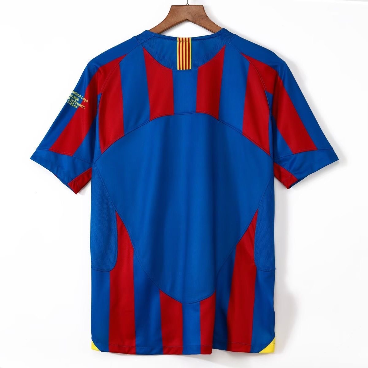 2005/06 BarcelonaUCL Final Retro Jersey Home