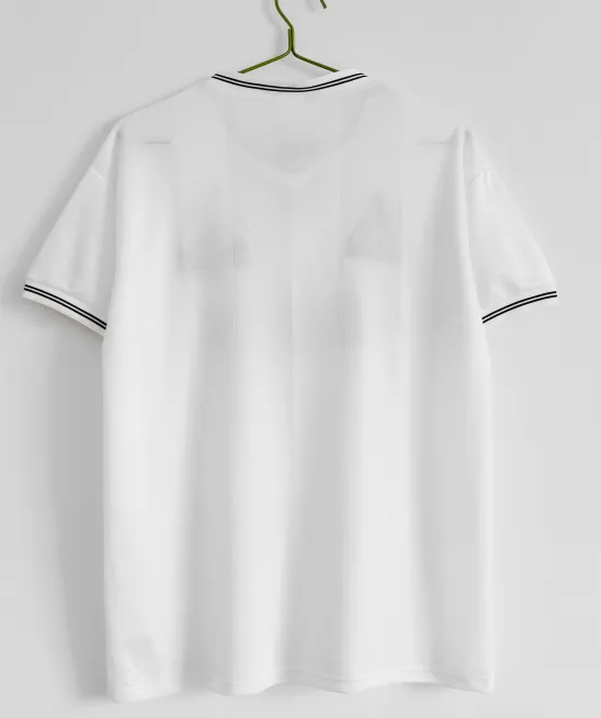 Tottenham Hotspur Retro Jersey Home 1983/84