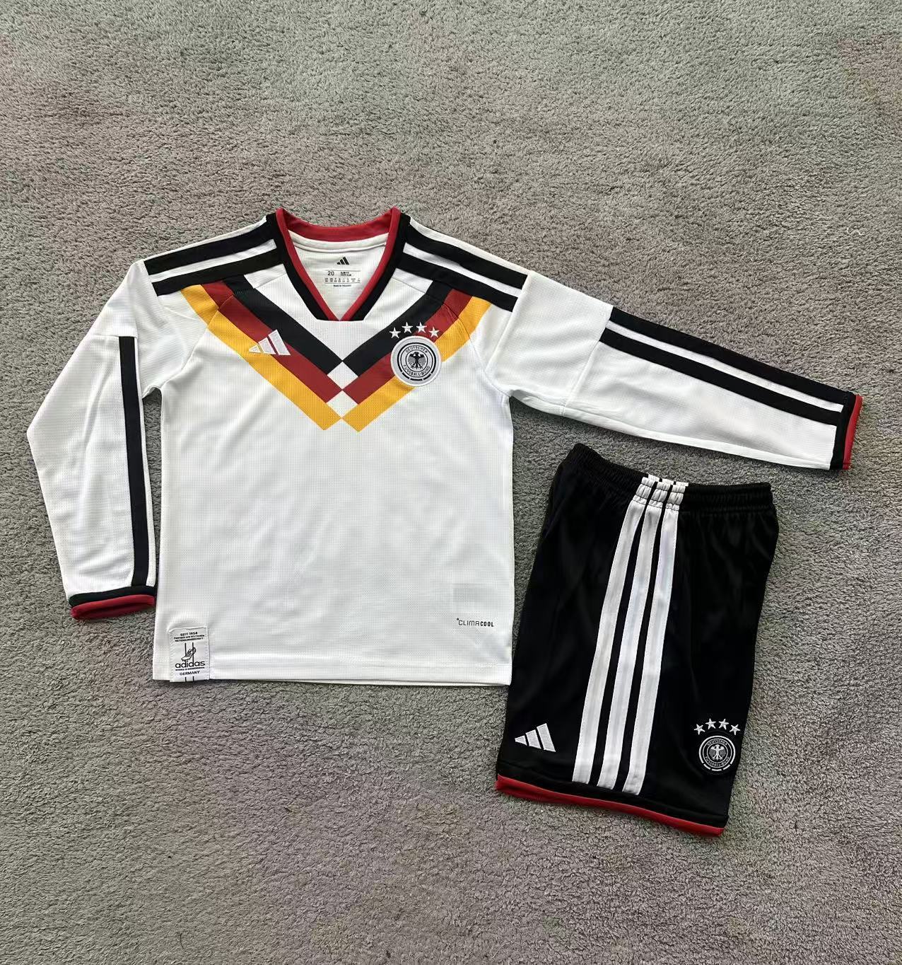 2026 Germany home long-sleeved children's and adult's set