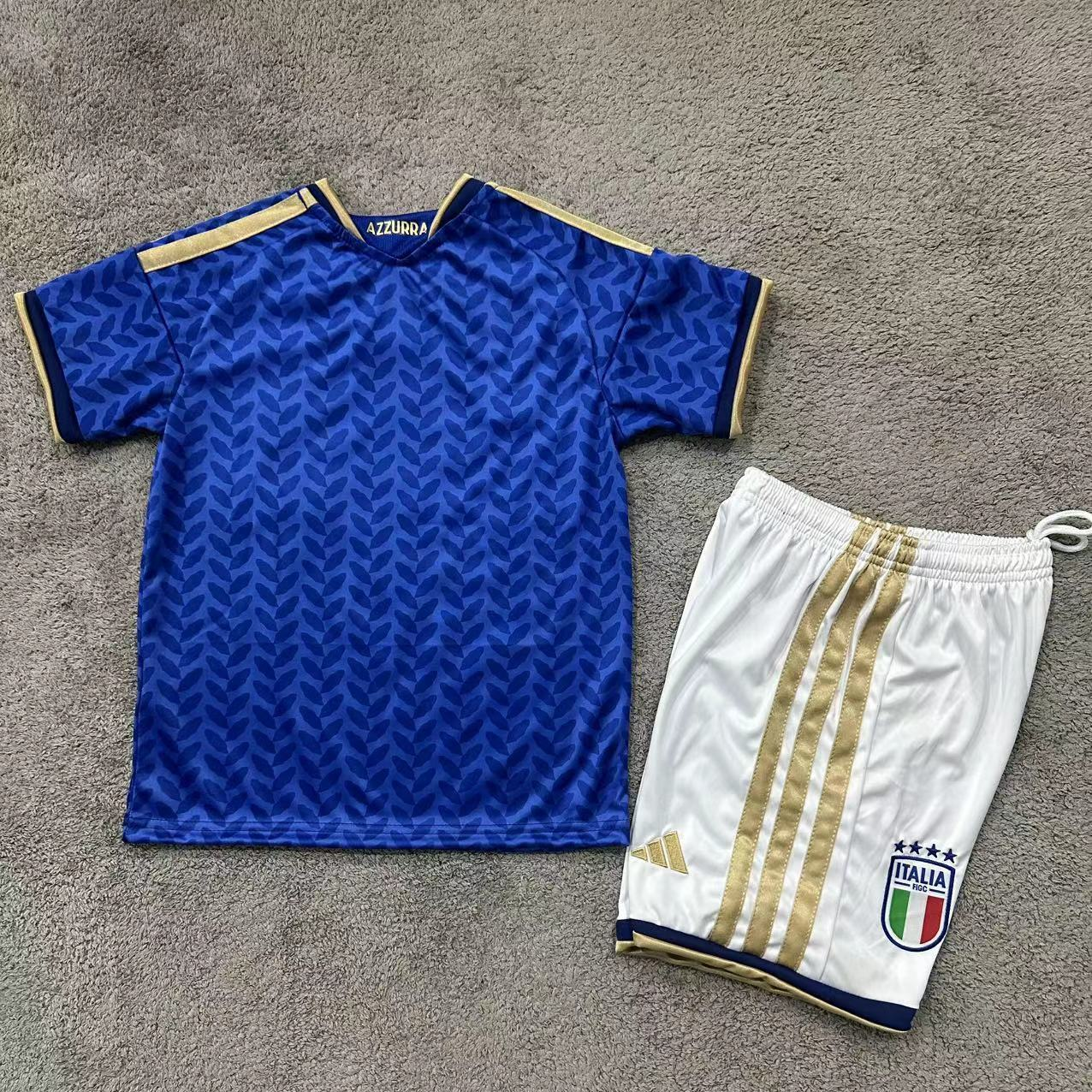 2026 World Cup Italy home fans' version suit