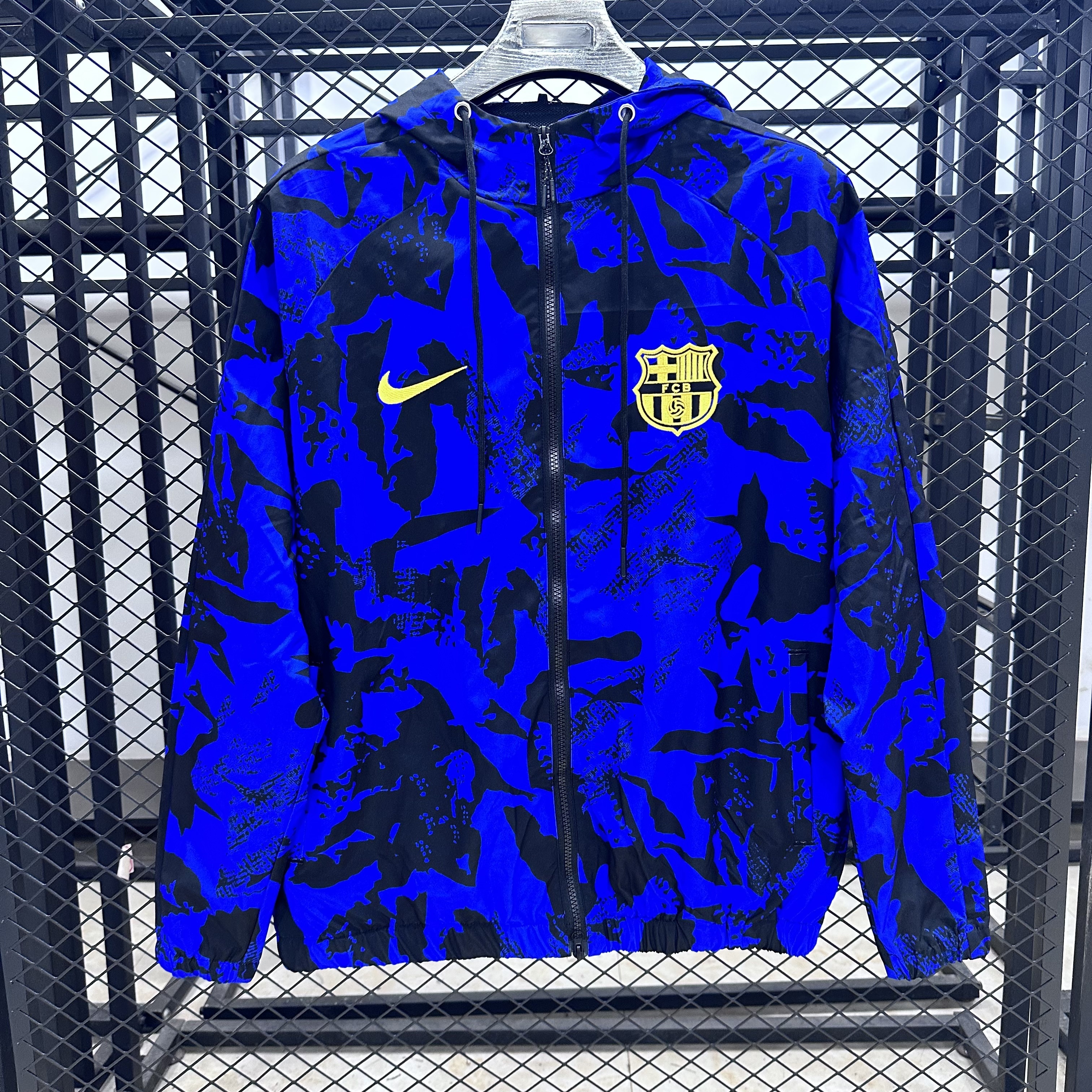 25-26 Season Barcelona waterproof hooded windbreaker