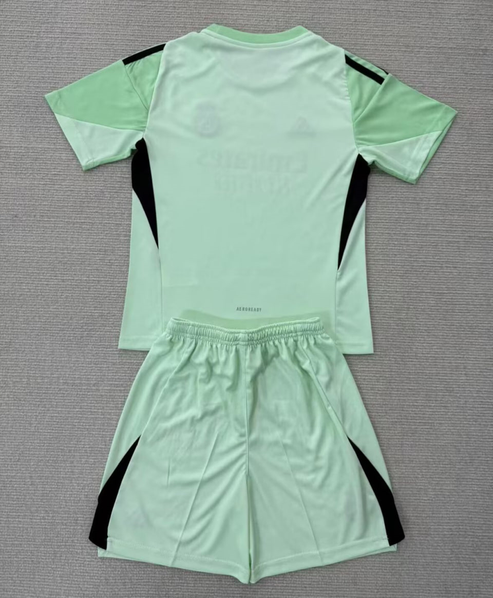 Real Madrid Goalkeeper Kids Suit 25/26