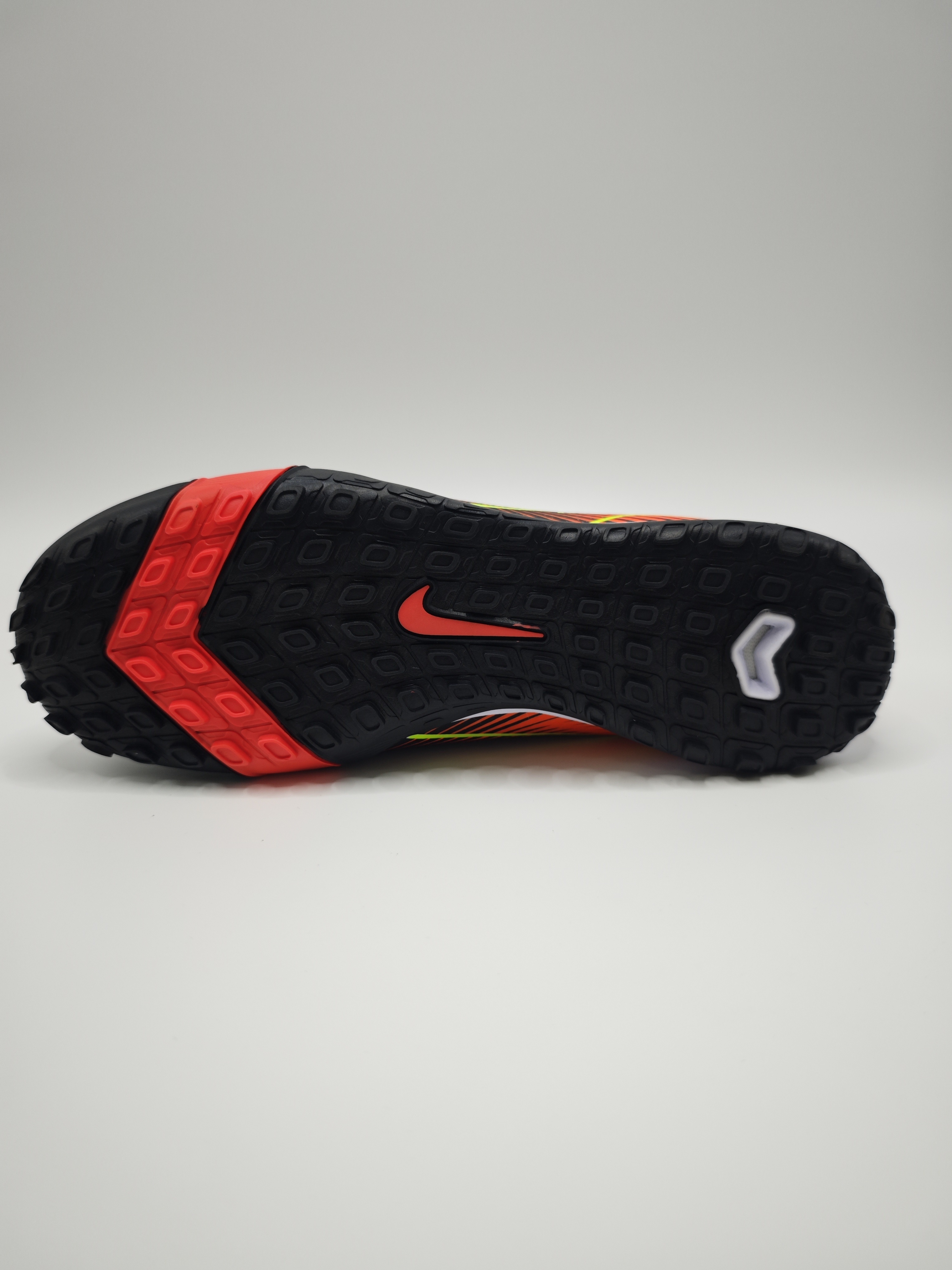 Nike Mercurial 16 High-Top Soccer Cleats: Built-in Full Air Cushion, Waterproof Knit & MD Outsole for Grass Pitches