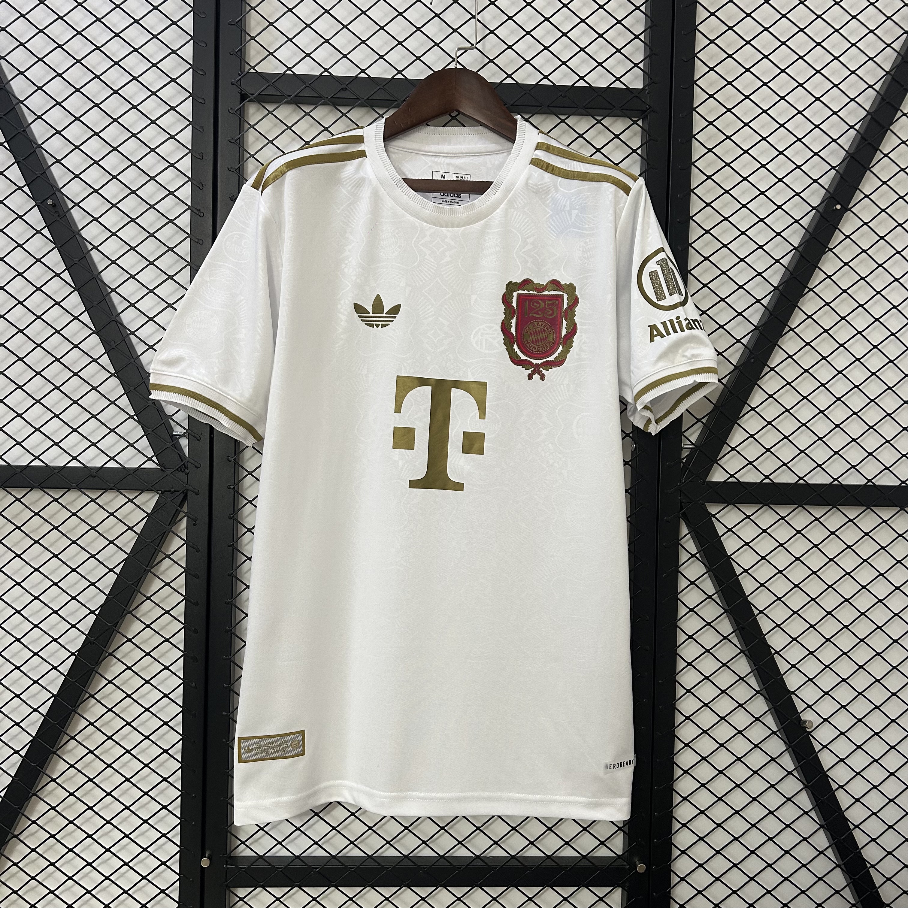 Bayern Munich 125th Anniversary Jersey 25/26 White