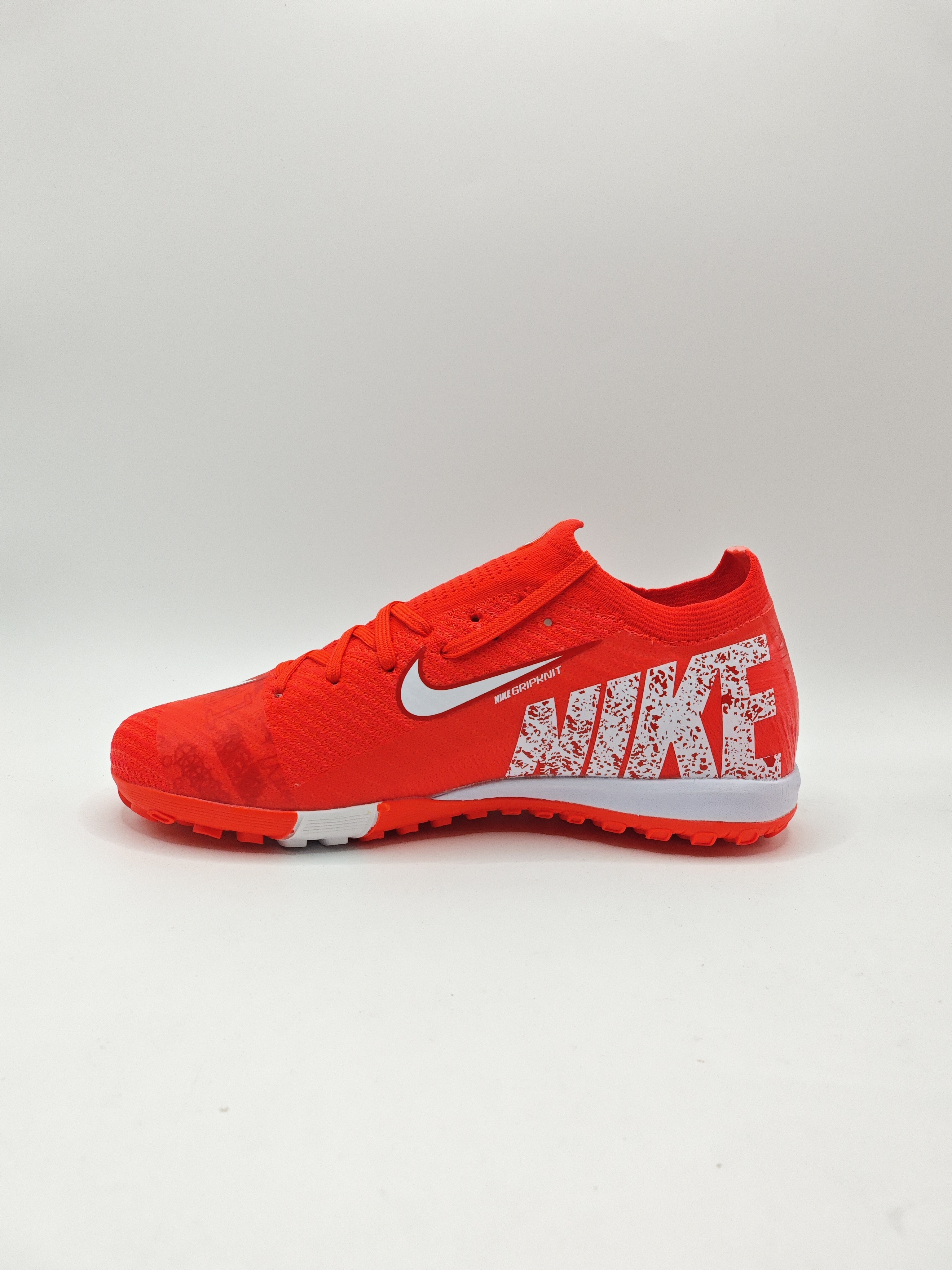 Nike Mercurial 16 Low-Top Built-in Full Air Cushion Waterproof Knit FG MD-Outsole Soccer Cleats